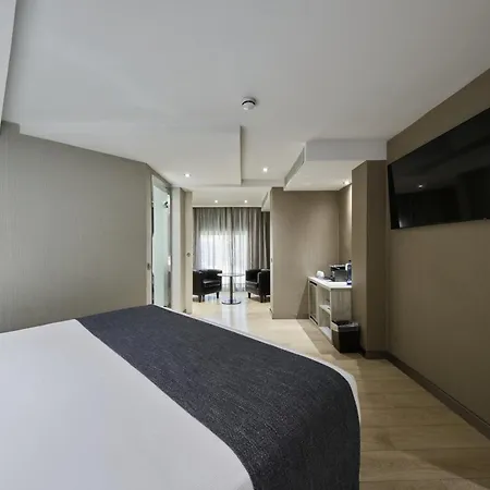 Catalonia Sagrada Familia Hotel Barcelona Room photo