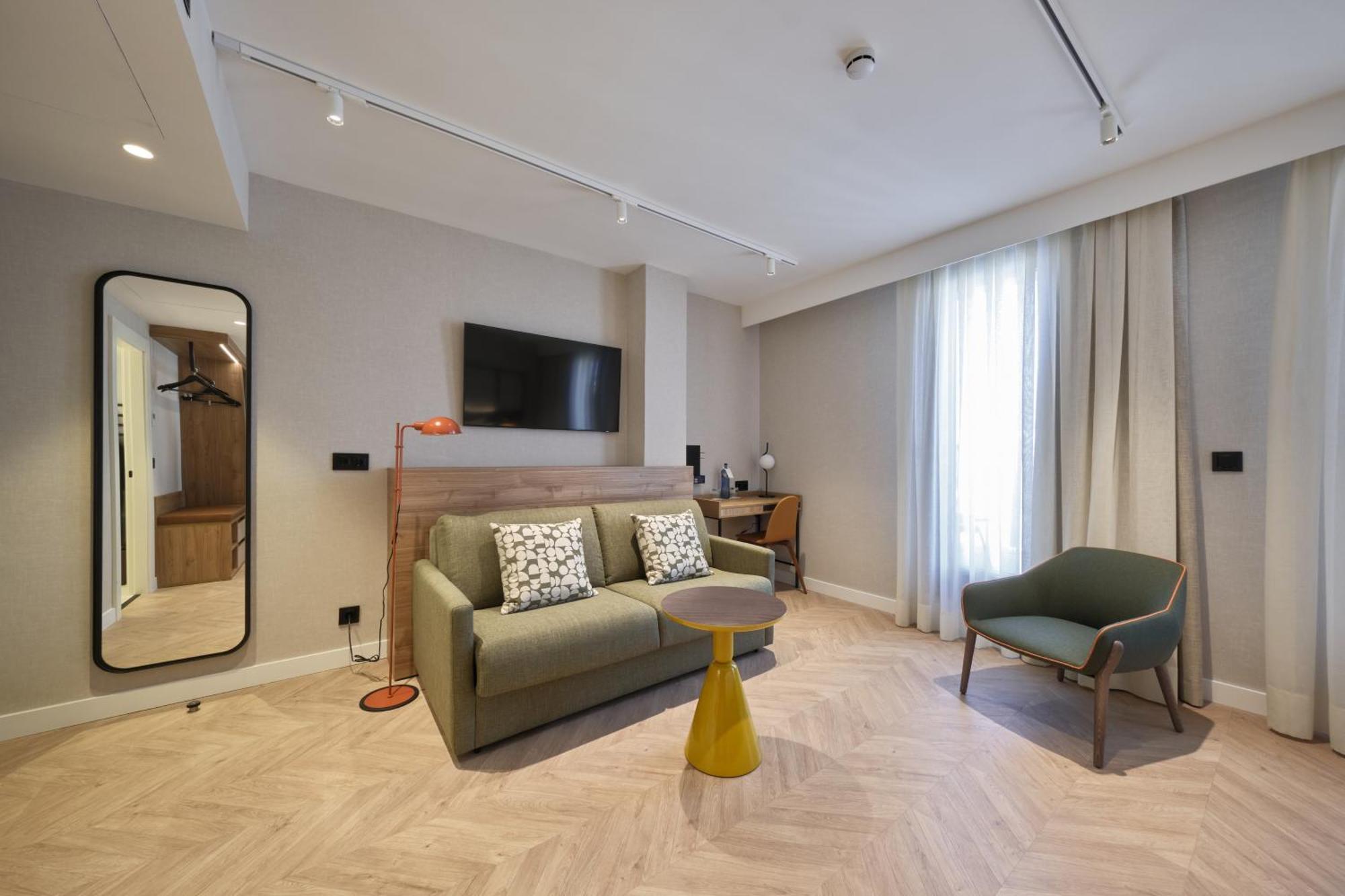 Catalonia Sagrada Familia Hotel 3*