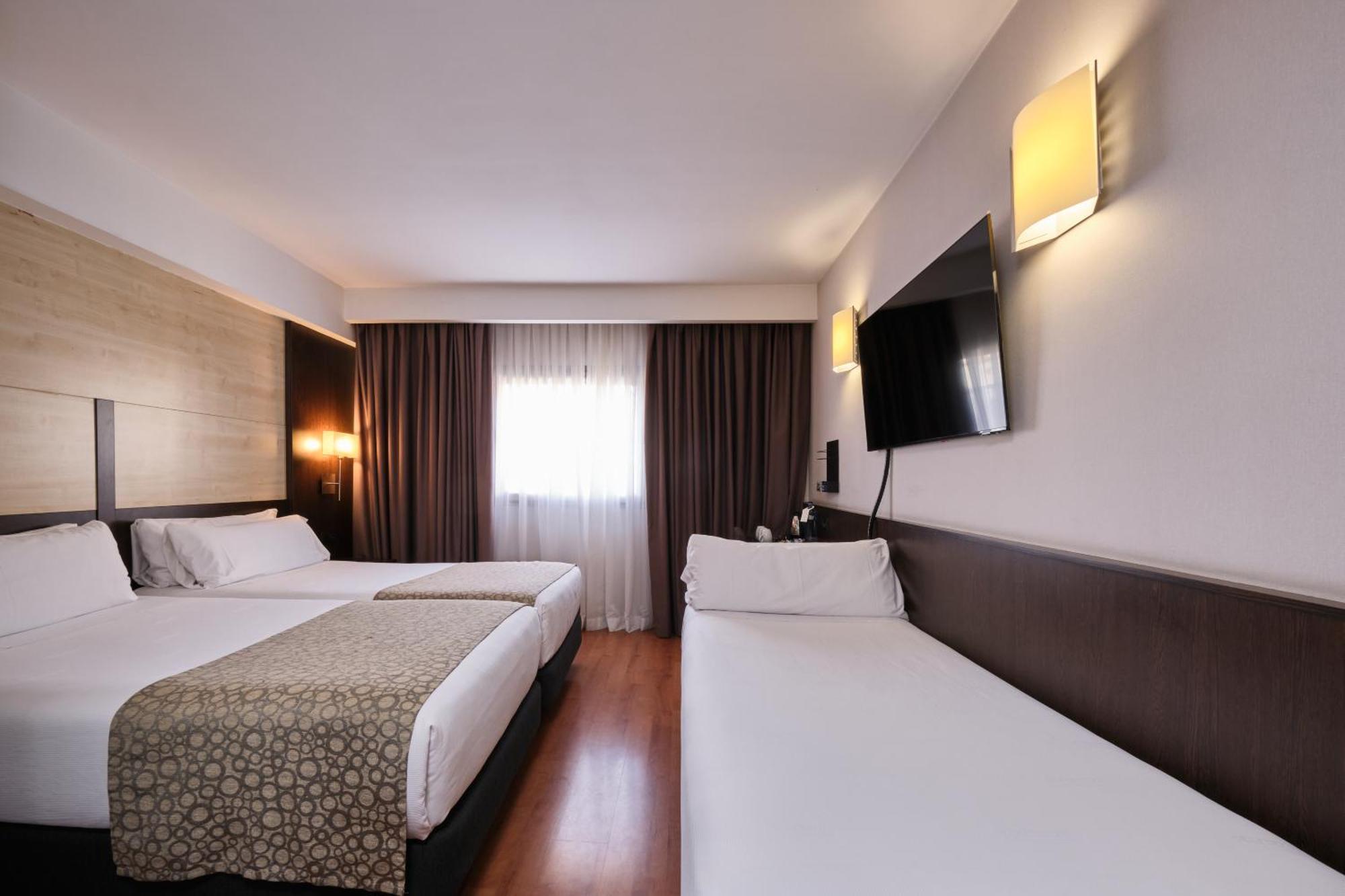 Catalonia Sagrada Familia Hotel 3*