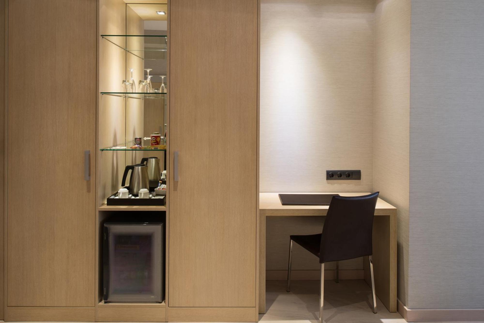 Catalonia Sagrada Familia Hotel 3*